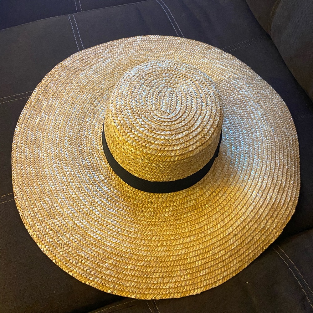 Hat - summer straw hat